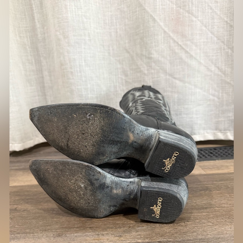 Old Gringo Black Heeled Cowboy Boots - Picture 5 of 5